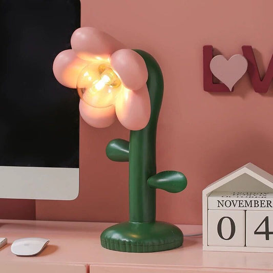 Flower Table Lamp – Modern Ambient Lighting for Any Mood