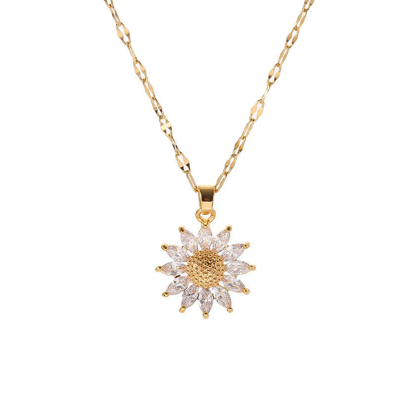 Golden Bloom Pendant ✨ Flower Necklace That Shines with You