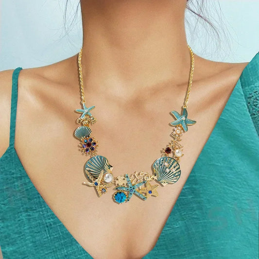 Ocean Elegance Shell & Pearl Necklace – A Subtle Nod to Summer