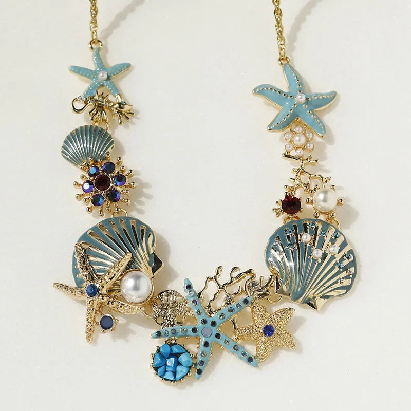Ocean Elegance Shell & Pearl Necklace β A Subtle Nod to Summer