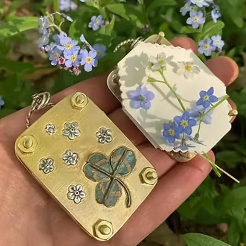 Pocket Flower Press Kit – Preserve Real Blooms for Crafts & Keepsakes